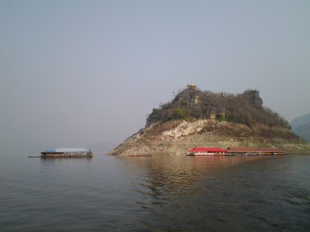 เกาะวัดพระพุทธบาทเขาหนาม